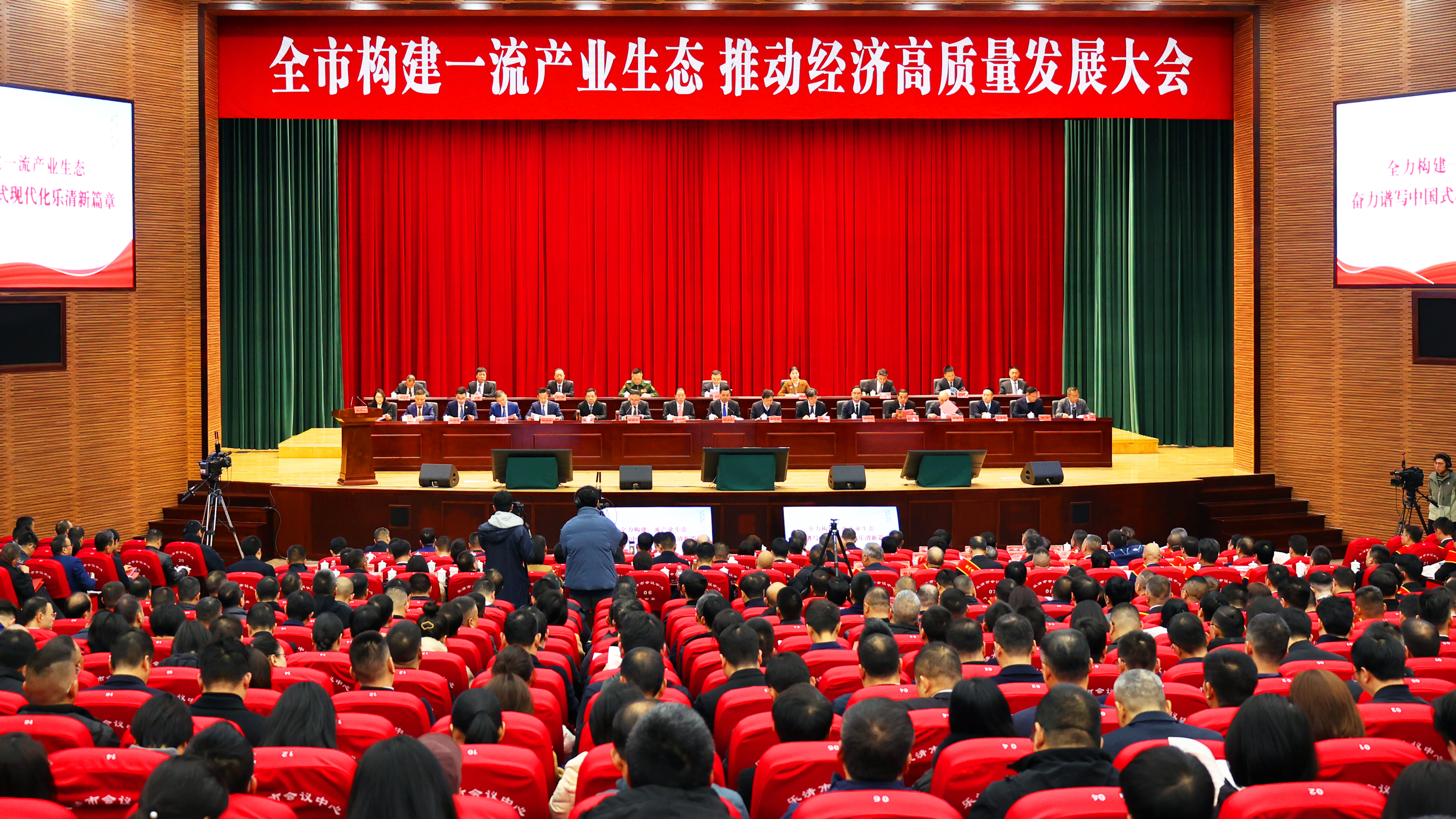 开门捷报！南宫28app入口获多项“热辣滚烫”大奖